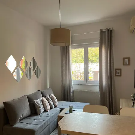 Appartement Twins Osijek - Private Parking Extérieur photo